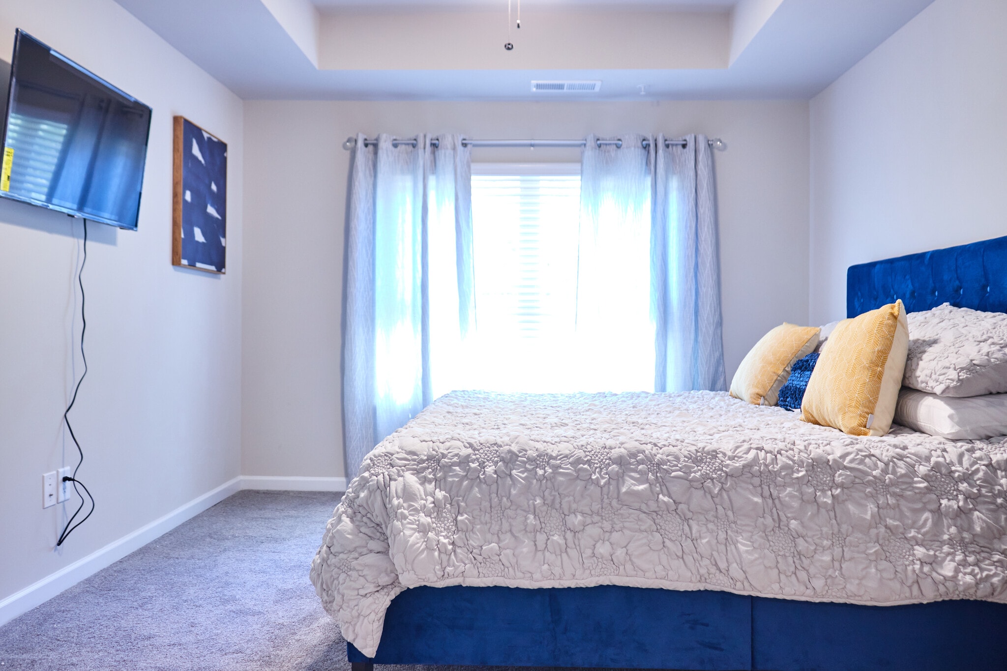 Building Photo - Room in Townhome on Bayrose Cir