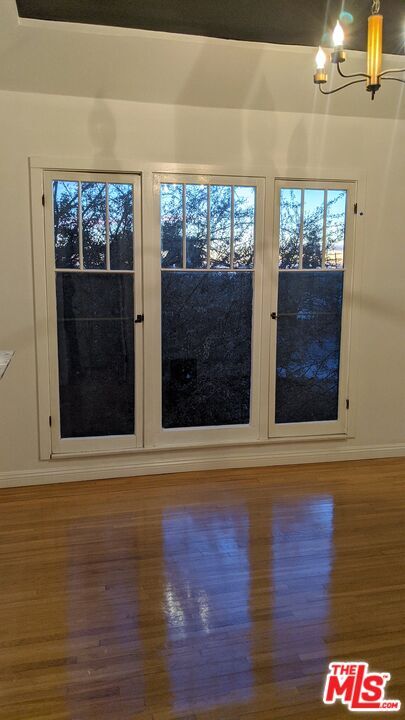 Building Photo - 850 Tularosa Dr