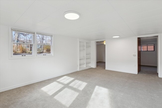 Building Photo - Bright & Updated 2-Bed Boulder Duplex with Huge Private Yard!!