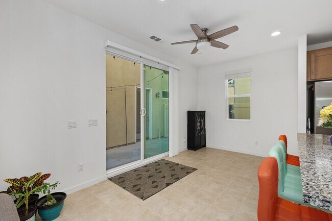 Building Photo - New Community - Temecula - New House Corne...
