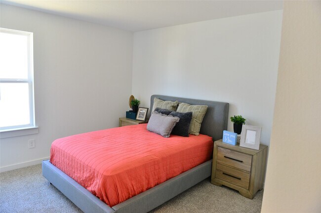 Building Photo - 31719 Carlisle Cv Ct