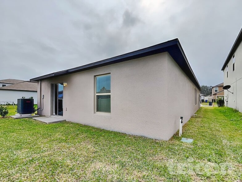 Building Photo - 10026 RoseMary Leaf Ln