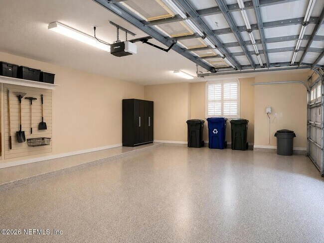 Building Photo - 5204 Comfort Ct