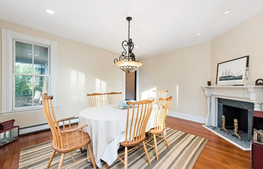 Building Photo - 17 Lincoln St