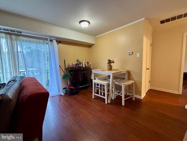 Building Photo - 12652 Dara Dr