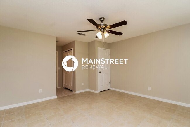 Building Photo - 4 Bedroom Pet-Friendly Home in LONGWOOD, F...
