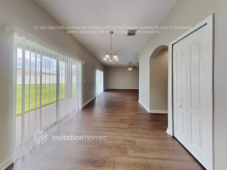 Building Photo - 4628 Hickory Stream Ln