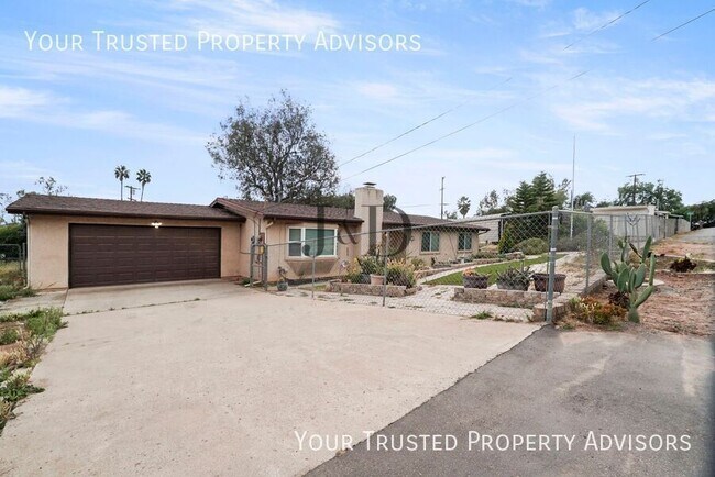 Building Photo - 151 Bonita Pl