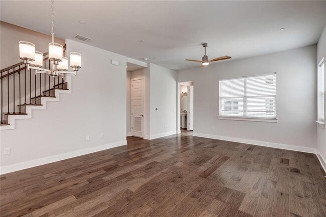 Building Photo - 4600 Freedom Dr