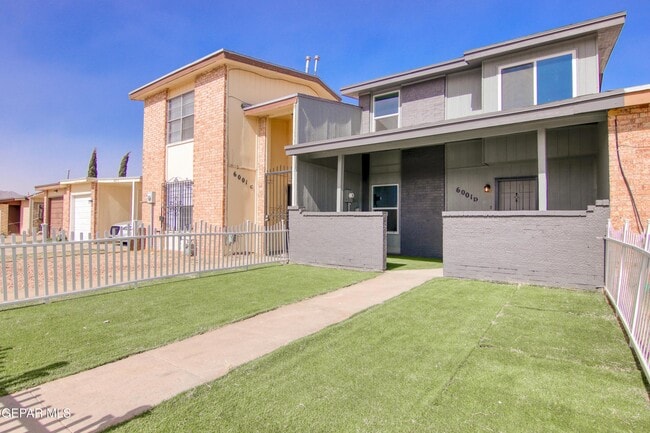Building Photo - 6001 Morning Glory Cir
