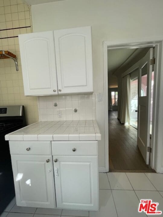 Building Photo - 459 S Holt Ave