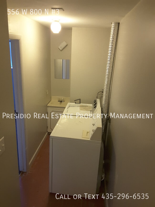 Building Photo - 556 W 800 N St