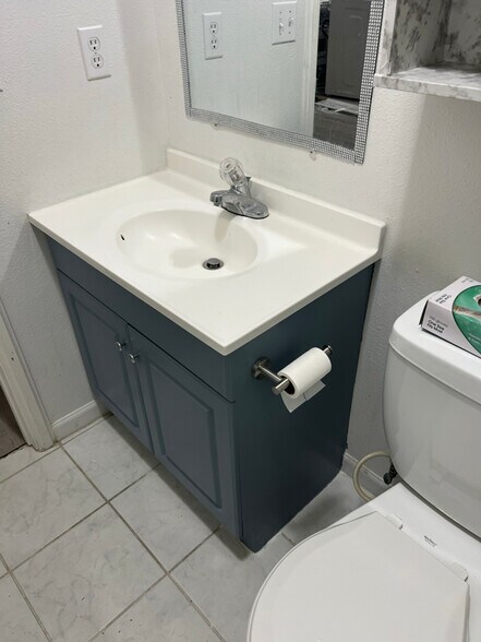 Building Photo - 6291 Liza Ln