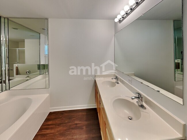 Building Photo - 4177 Broad Creek Ln