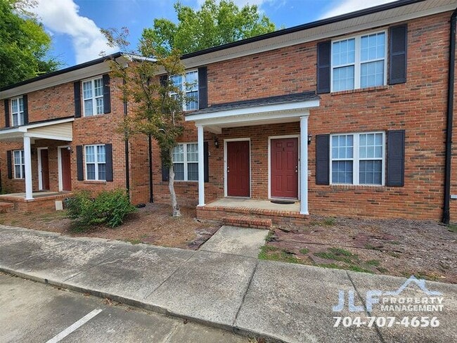 Primary Photo - 2 Story All Brick 2/1.5 Townhouse in Concord