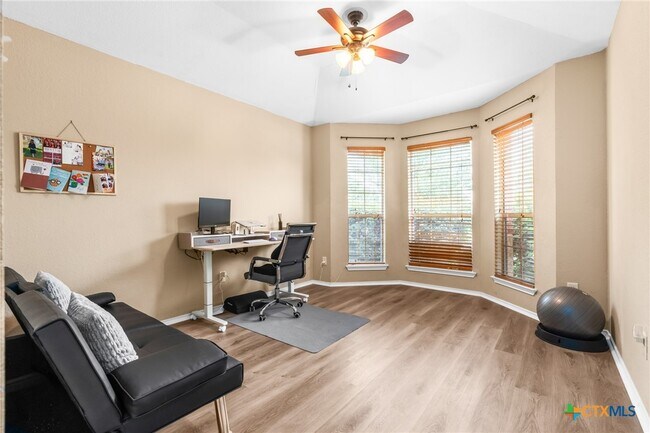 Building Photo - 6711 Bayberry Dr