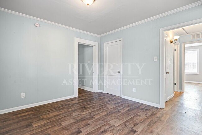 Building Photo - Beautiful Home Located In 38127 !! Section...