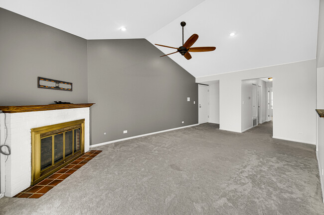 Building Photo - 610 Berkley Ct