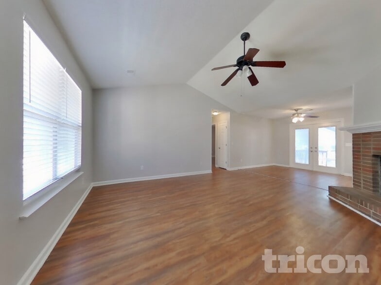 Building Photo - 101 Squire Rd