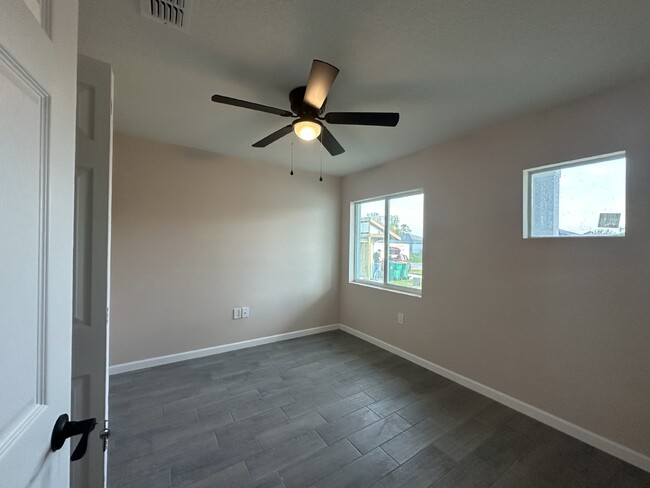 Building Photo - "Spacious 3-Bed, 2-Bath Duplex Retreat on ...