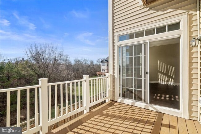 Building Photo - 43277 Tumbletree Terrace