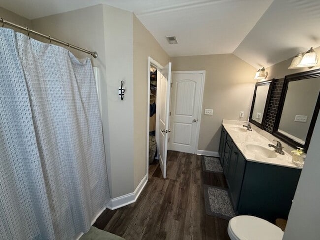 Building Photo - Welcome to Williamsburg Plantation!