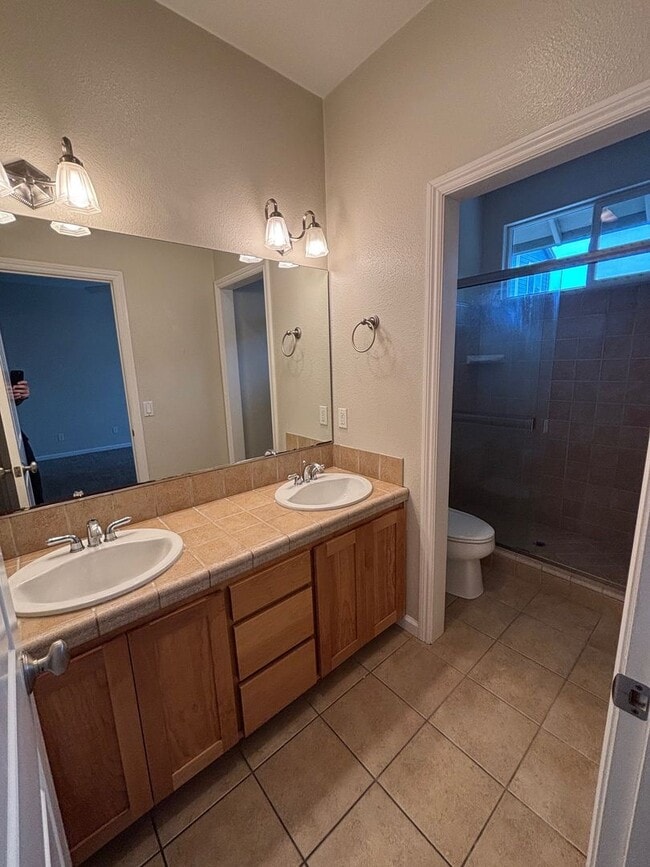 Building Photo - 3 Bedroom 2.5 Bathroom Single Family Home located in Northwest Santa Rosa