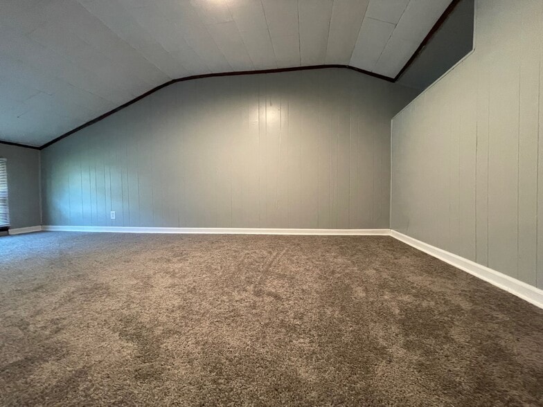 FROG - 2665 Orchid Ave