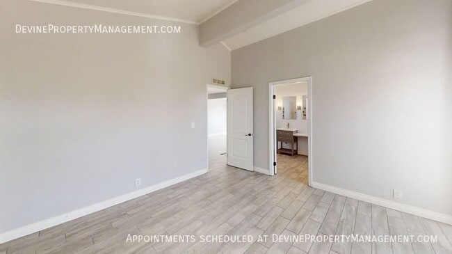 Building Photo - 15130 Chevy Ln