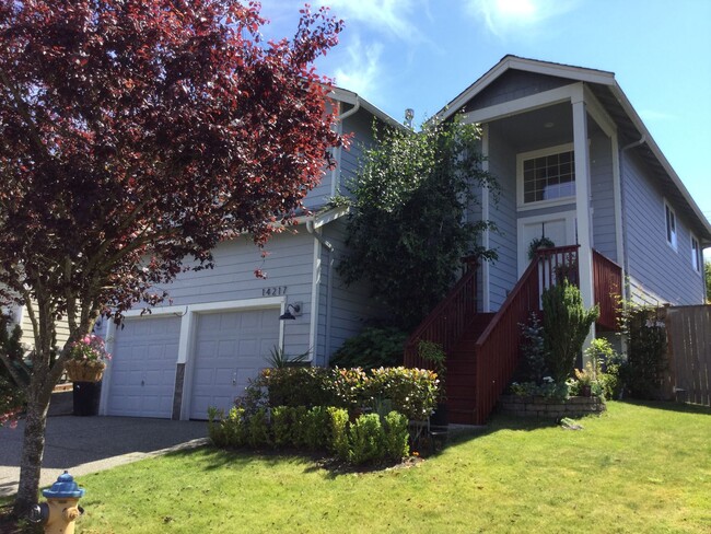 Primary Photo - Mill Creek 4 bedroom