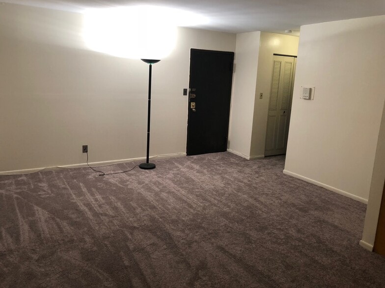 Living room - 56 68th St