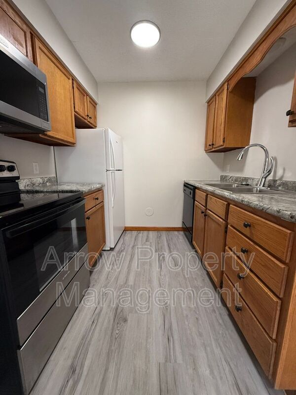 Building Photo - 1256 S Jackson St