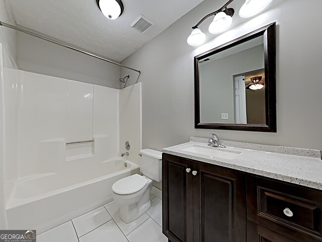 Building Photo - 947 Shiloh Ridge Run NW