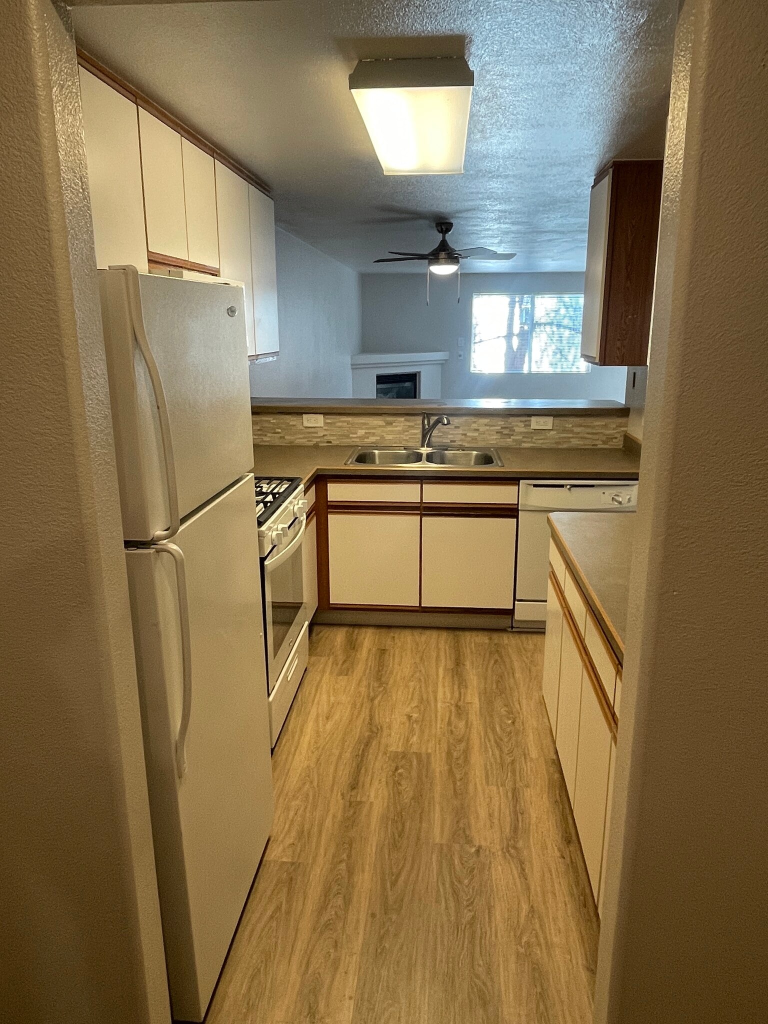 Building Photo - 508 NE Negus Loop