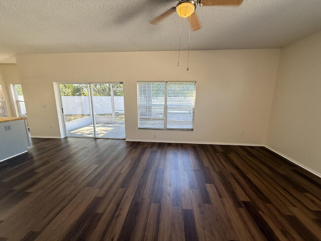 Building Photo - Beautifully remodeled 6 bedroom - 3 bath home in Summerfield Village