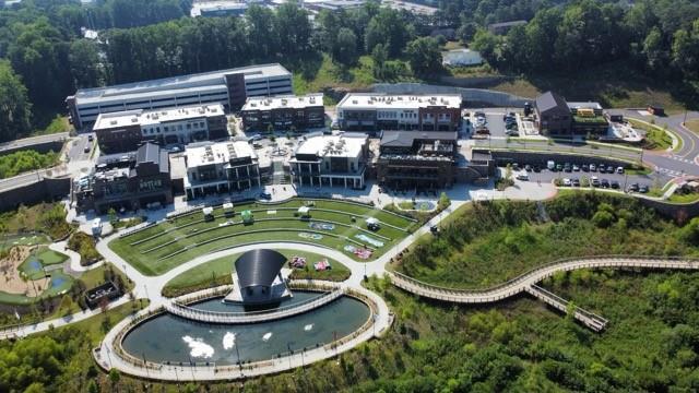 Building Photo - 163 Basil St