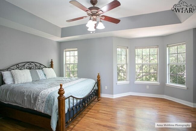 Building Photo - 2812 S Shepherds Glen