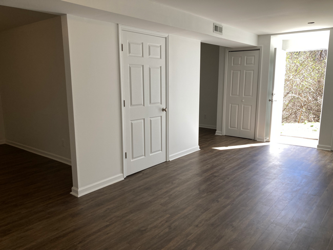 Building Photo - 348 Preservation Cir