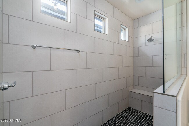 Building Photo - 15011 N 55th Dr