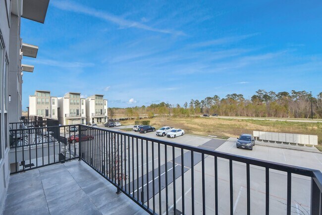 Building Photo - 18716 Centro Main St