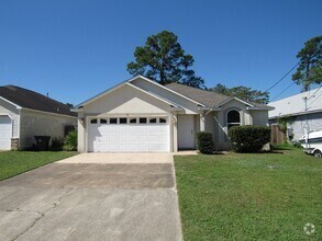 Building Photo - Southwest Pensacola 3BD/2BA with Fenced Ya...