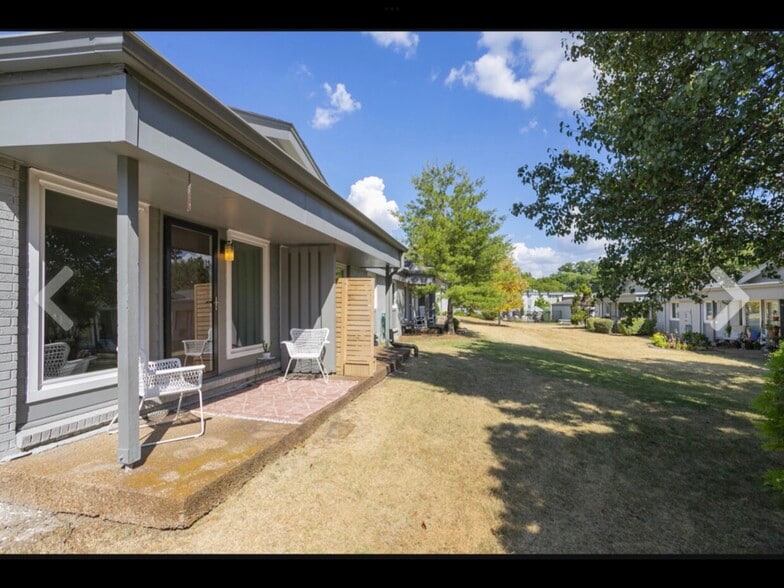 Primary Photo - 1900 Richard Jones Rd