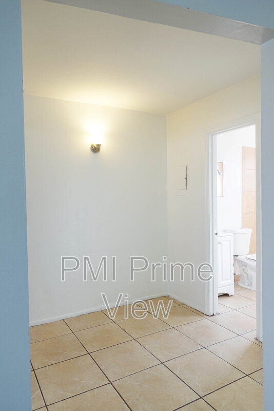 Building Photo - 7331 NW 37th St