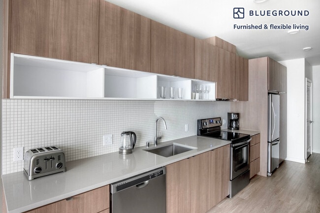 Building Photo - 120 Broadway-SI FL5-ID542