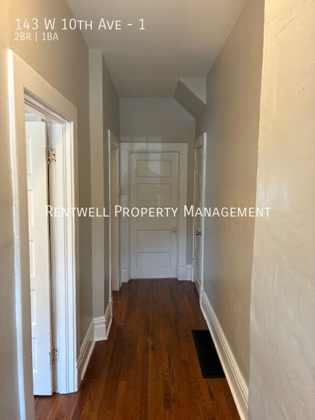 Building Photo - 143 W 10th Ave