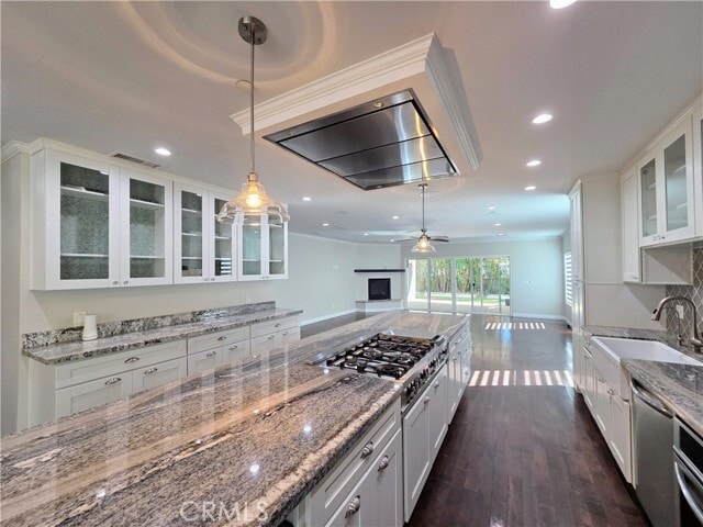 Building Photo - 7939 Quill Dr