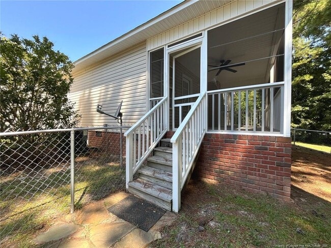 Building Photo - 114 Masters Way