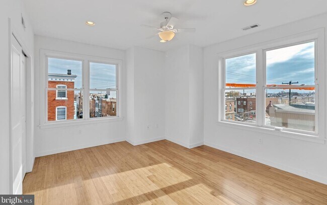 Building Photo - 2126 S 4th St