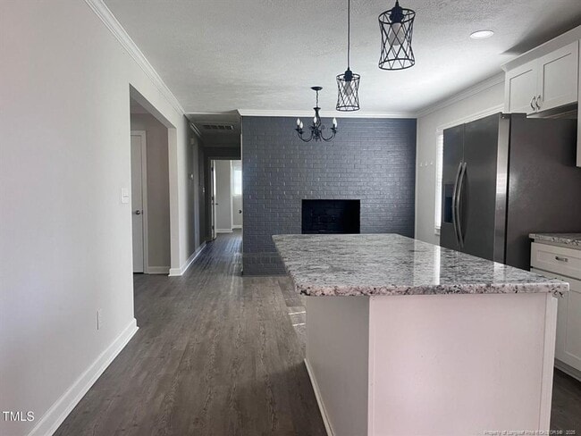 Building Photo - 3 Bedroom 2 Bath for Rent - Call/Text 910-...