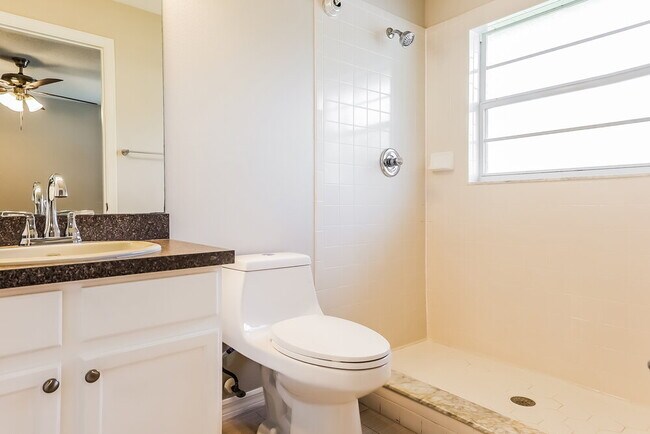 Building Photo - 11730 Lynn Brook Cir